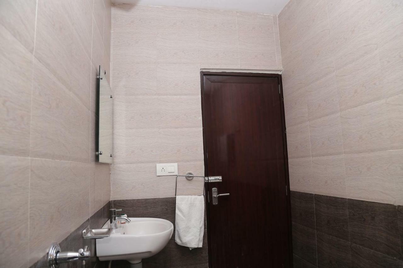 Kodavath Regency Alwaye Εξωτερικό φωτογραφία